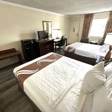 Relax Inn Perry National Fairgrounds Area I-75-2