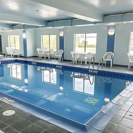Comfort Inn & Suites Cambridge-3