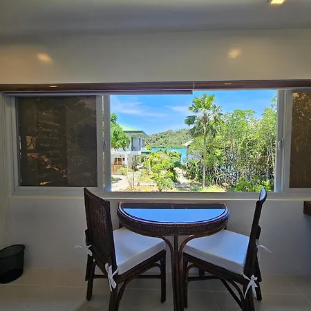 Edgewater Dive & Spa Resort-3