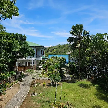 Edgewater Dive & Spa Resort-2