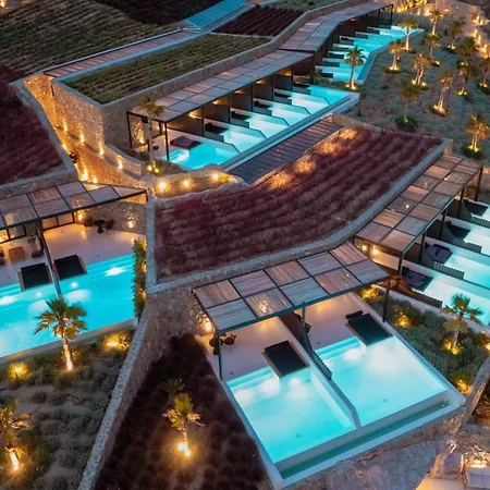 Ftelia Black Villas-3