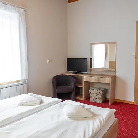 Hotel Toliar & Wellness-3