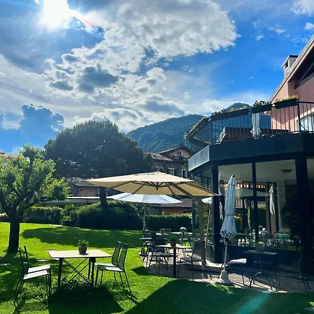 Villa Costantina With Heated Pool-2