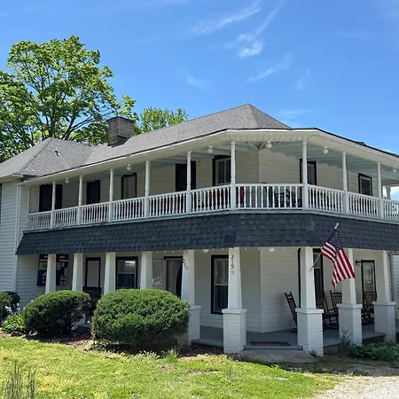 Ozark Country Inn-3