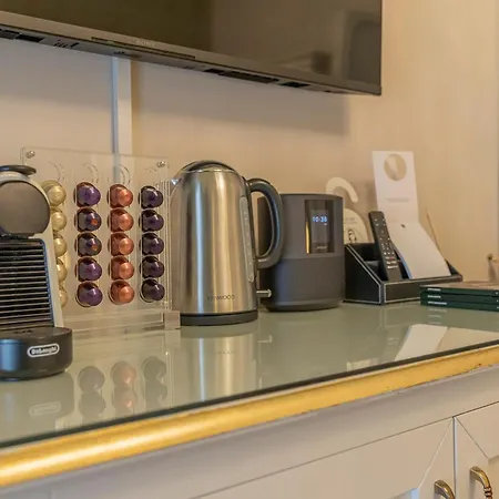 Palazzo Monga Boutique Guesthouse-3