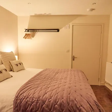 Hunters Lodge Inn-3