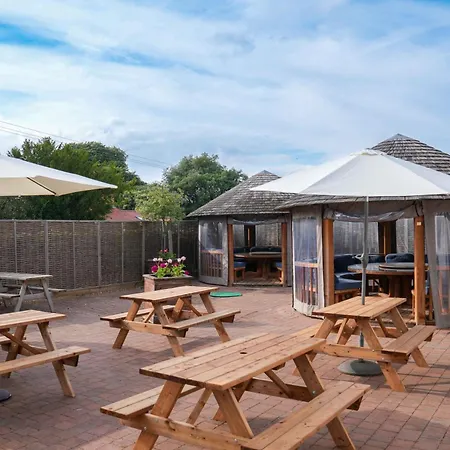 The Chequers Inn, Thornham-2