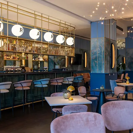 Doubletree By Hilton Florence Metropole-3
