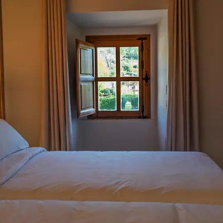 Hotel Valle Del Ambroz-3