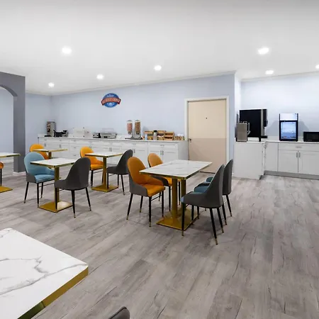 Travelodge By Wyndham Salisbury Md-2