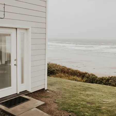 Inn At Nye Beach-3