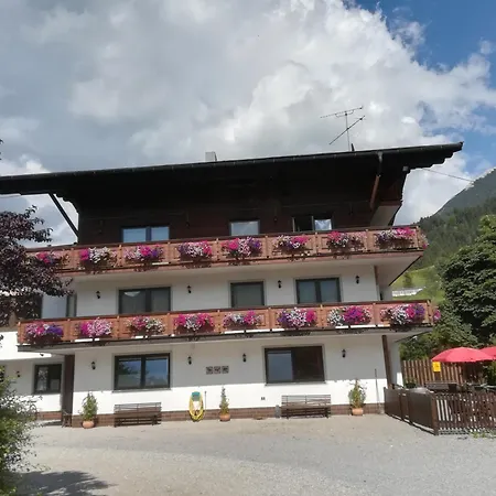 Bed&Breakfast Der Tiroler-3