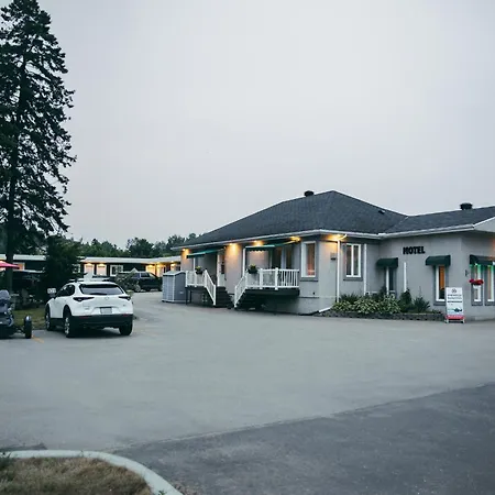 Motel Des Cascades-2