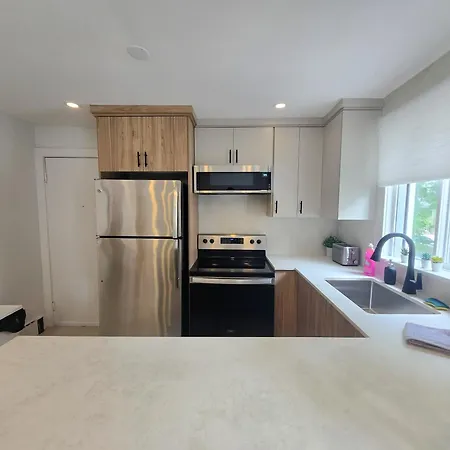 Jstlikehome - Serenity Suites & Guesthouse-2