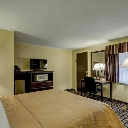 Quality Inn Barre-Montpelier-3