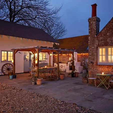 The Lodge At Blue Door Barns-3