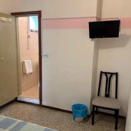 Hotel Nives Rimini-3