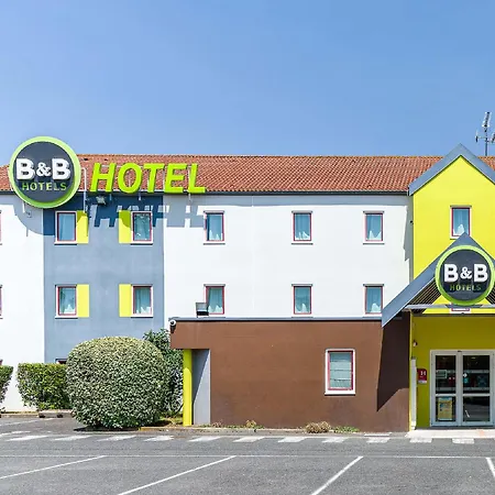 B&B HOTEL Poitiers 1 Futuroscope-3