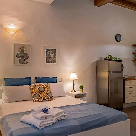 Dante'S Rooms-3