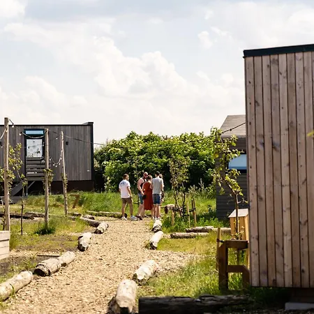 Basecamp Tiny House Eco-Resort Ijmuiden-2