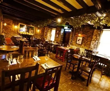 Woodstock Arms-2