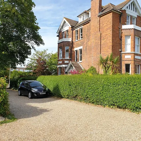 The Wycliffe Guest House-2