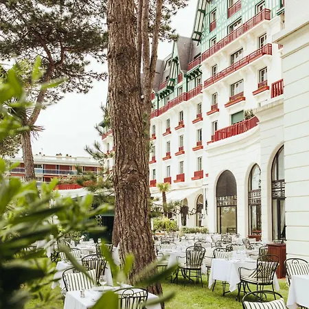 Hotel Barriere L'Hermitage-2