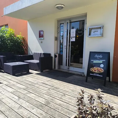 Adonis Lyon Est Hôtel Artys-2