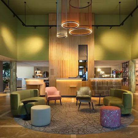 Hilton Garden Inn Leiden-3