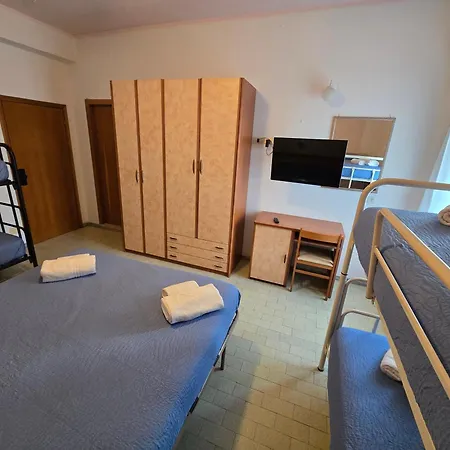 Hotel Rosa-3