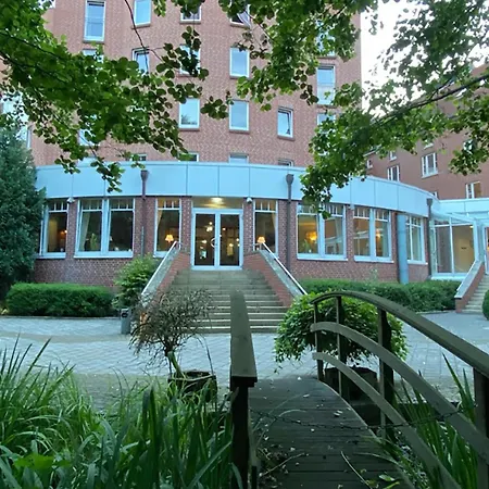 Golden Tulip Luebecker Hof-3