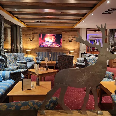 Berghotel Habbel Und Die Welt Kann Warten-3