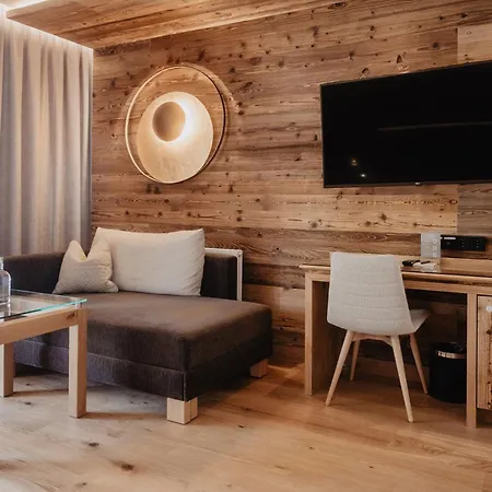 Hotel Berghof - St Johann In Salzburg-2