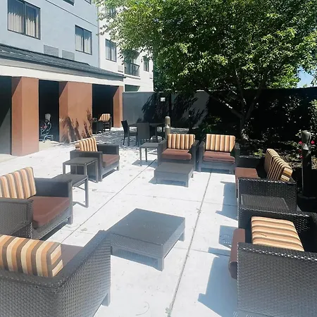 Country Inn & Suites By Radisson, Columbus-Edinburgh-2