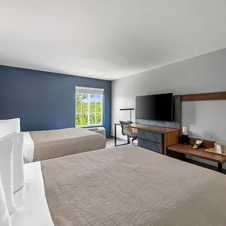 Quality Inn & Suites Manhattan-3