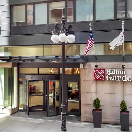 Hilton Garden Inn Chicago Downtown Riverwalk-2