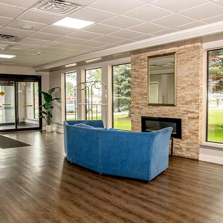 Days Inn And Suites By Wyndham Hammond, In-3