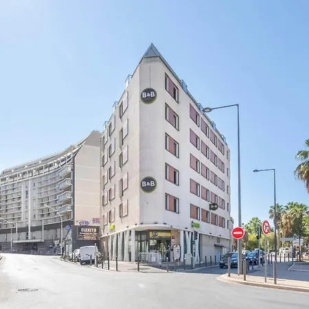 B&B HOTEL Marseille Centre La Timone-2