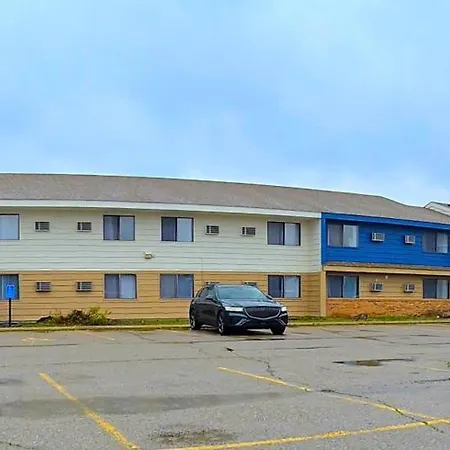 American Motel Waseca-2