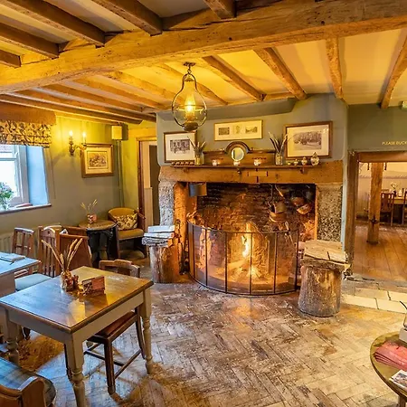 The White Hart, South Harting-2