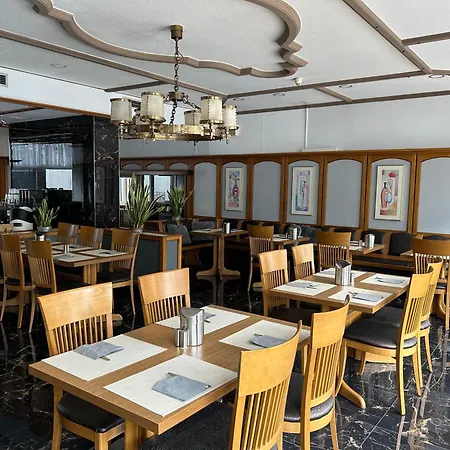 Concorde Hotel Siegen-3