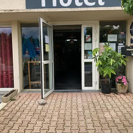 HOTEL RESTAURANT Chez Nous-2
