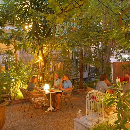 Le Windsor, Jungle Art Hotel-2