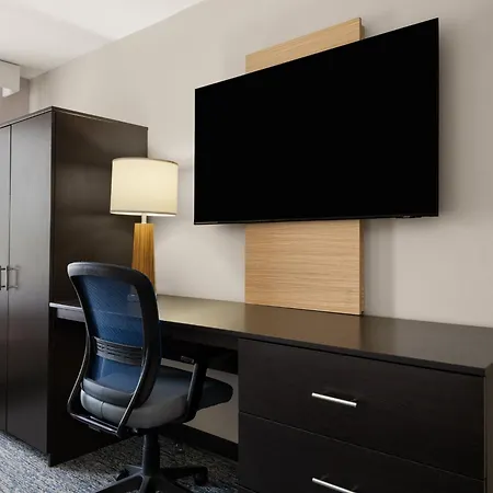 Garner Hotel Topeka West By Ihg-3