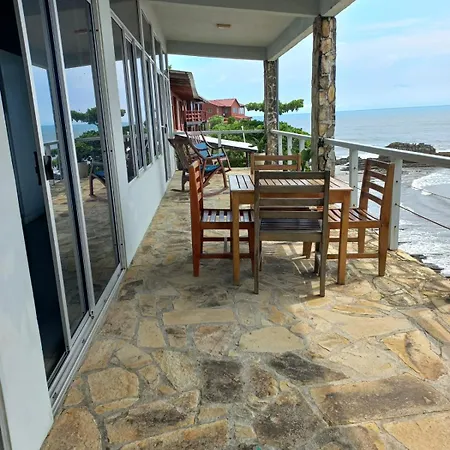 Magnific Rock - Surf Resort & Yoga Retreat Nicaragua-2