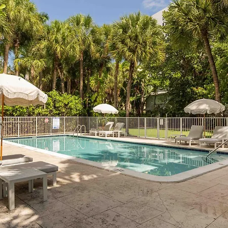 Miami River Inn by Renzzi-3