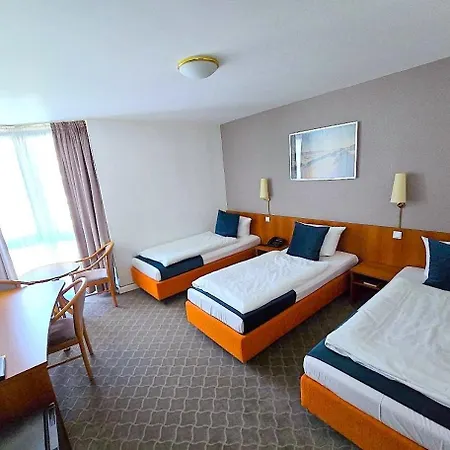 Concorde Hotel Ascot-3