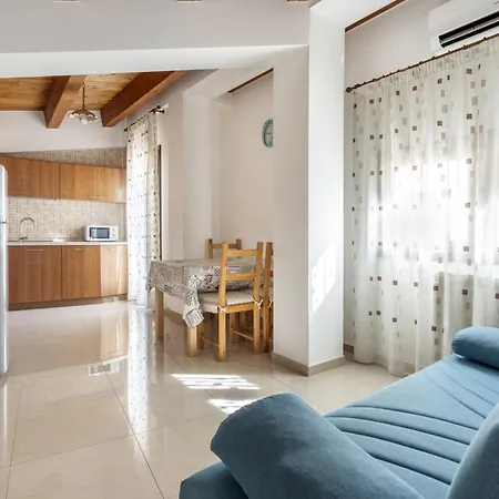 Ideal Residence & Spa-3