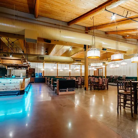 Bantr Grand Hotel Wausau - Rothschild-2