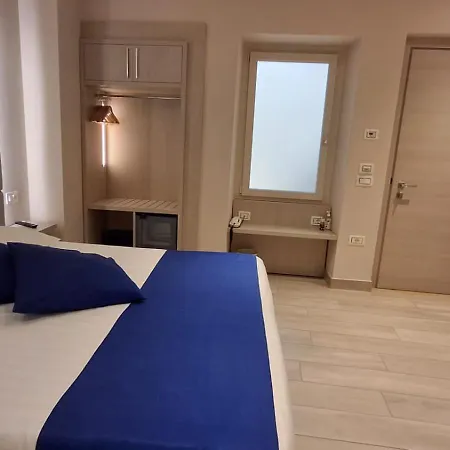 Hotel Danieli La Castellana Lago Di Garda-2